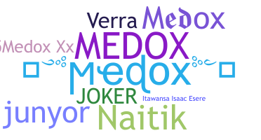 Becenév - Medox