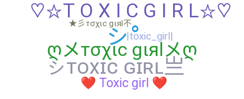Becenév - toxicgirl